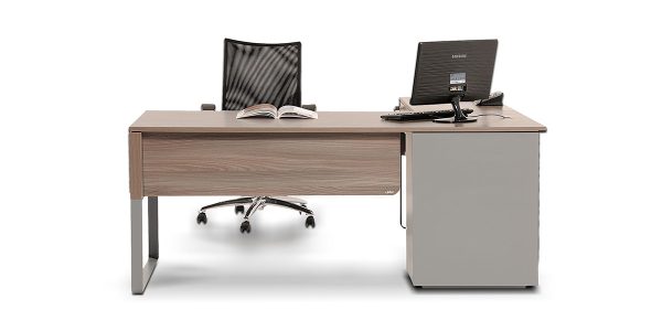 Baran Managerial Desk